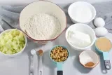 Fresh Apple Cake