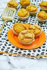 2 Ingredient Pumpkin Muffins