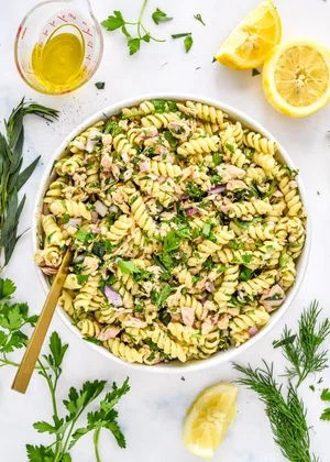 Lemon Vinaigrette Tuna Pasta Salad
