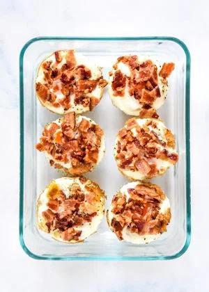 Tater Tot Crust Baked Egg Cups