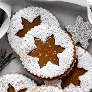 Salted Caramel Christmas Linzer Cookies
