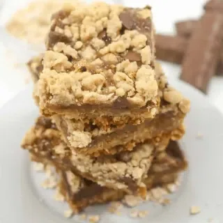 Twix Oatmeal Caramel Bars