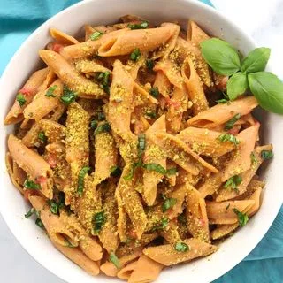 One Pot Creamy Red Lentil Pasta