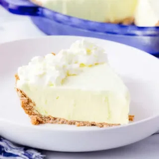 Lemonade Frozen Pie