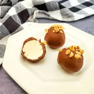 Toffee Cheesecake Bites