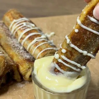 Cinnamon Roll French Toast Roll