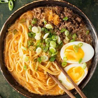 20 Minutes Miso Ramen With Ground Beef
