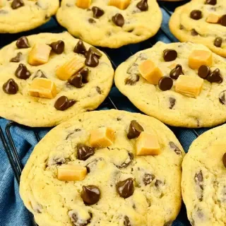 Caramel Chocolate Chip Cookies