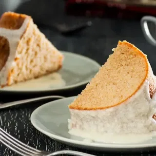 Cinnamon Bundt Cake