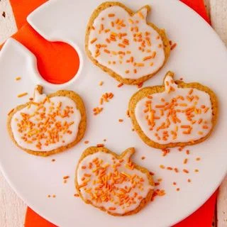Pumpkin Spice Roll Out Cookies