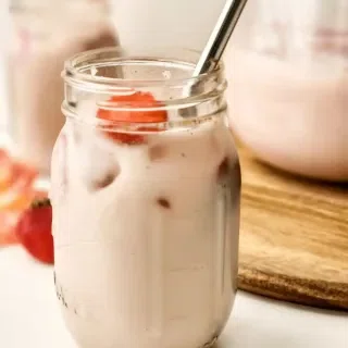 Strawberry Horchata