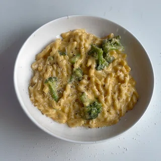 Broccoli Cheddar Pasta