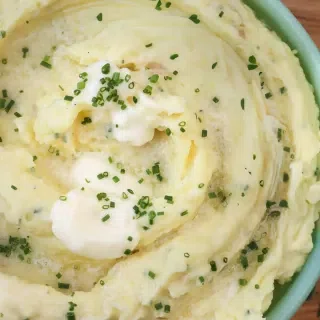 Mashed Potatoes with Sour Cream