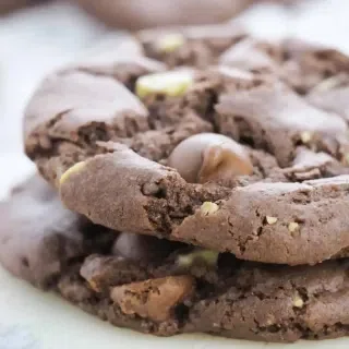 Mint Chocolate Chip Cookies