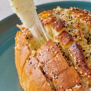 Pull Apart Cheese Bread