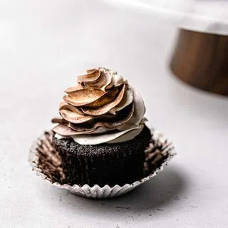 Fudgy Gluten-Free Chocolate Cupcakes