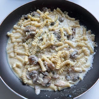 Truffle Mushroom Cream Pasta