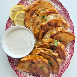 Crispy Chipotle Chicken Tacos with Ranch Sauce