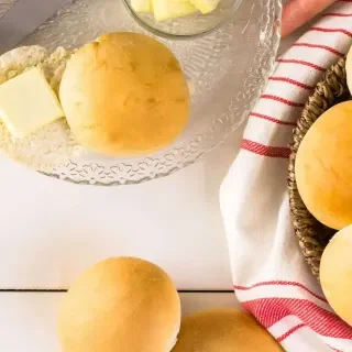 Easy No Knead Rolls
