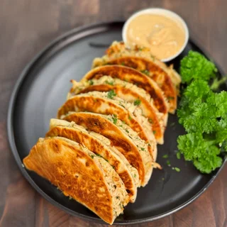 High-Protein Shredded Chicken Mini Tacos