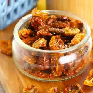 Dried Tomatoes in the Oven