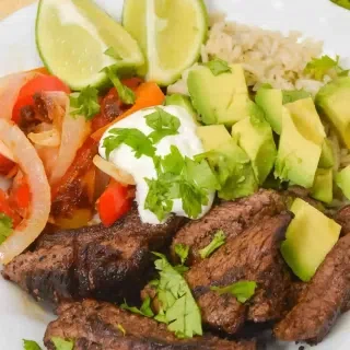 Fajita Steak and Rice Bowl