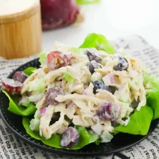 Chicken Salad with Almonds and Grapes