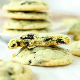 Oreo Pistachio Pudding Cookies