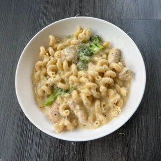 One Pot Chicken Broccoli Alfredo