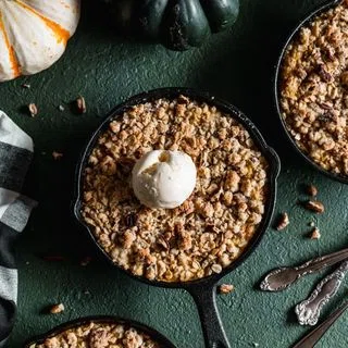 Pumpkin Crisp With Maple Oat Streusel