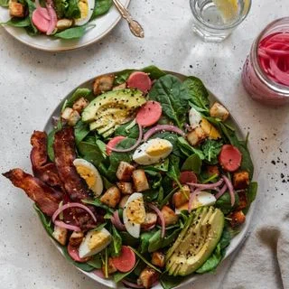 Everything Bagel Breakfast Salad
