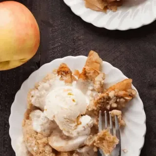 Easy Apple Crumble