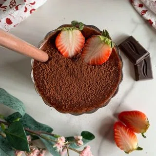 Chocolate Covered Strawberry Smoothie