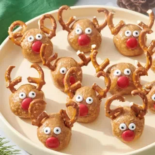 No-Bake Reindeer Bites