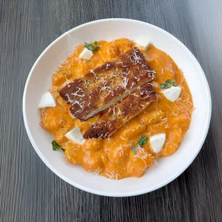Gnocchi with Pink Sauce and Chicken Cutlet