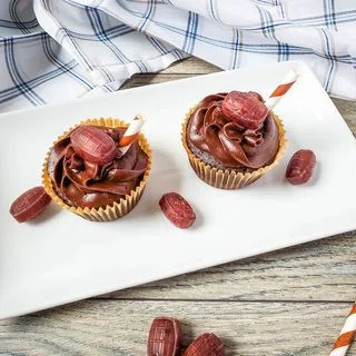Chocolate Root Beer Cupcakes