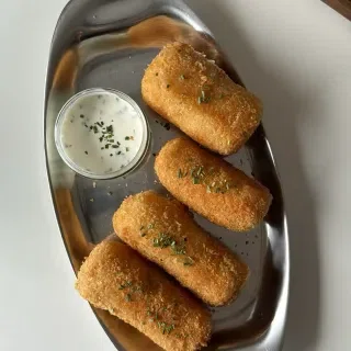 Cheesy Buldak Rolls