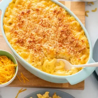 Old-Fashioned Macaroni and Cheese