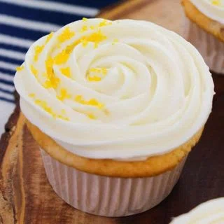 Easy Lemon Cupcakes with Cake Mix