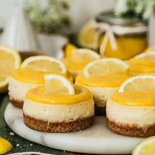 Creamy Mini Lemon Curd Cheesecakes