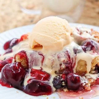 Cherry Dump Cake