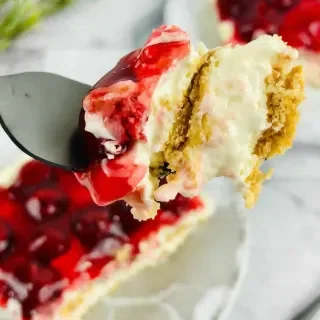 No Bake Cherry Cheesecake