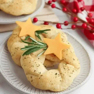 Christmas Wreath Appetizer