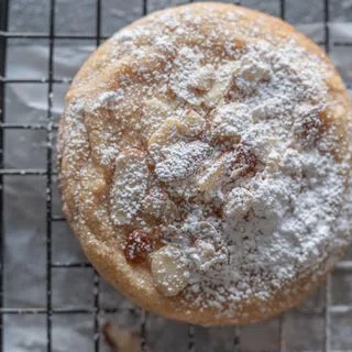 Almond Croissant Cookies