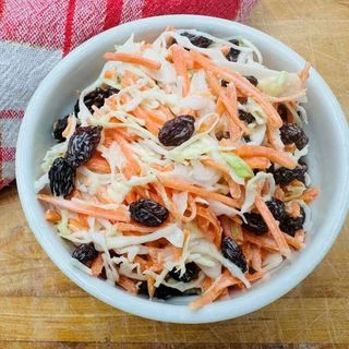 Carrot Raisin Salad
