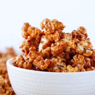 Pumpkin Spice Caramel Popcorn