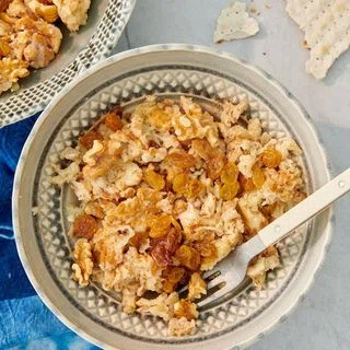 Apple Cinnamon Matzah Brei