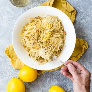 Lemon Spaghetti with Toasted Walnuts