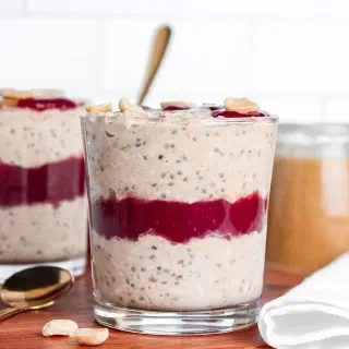 PB&J Overnight Oats