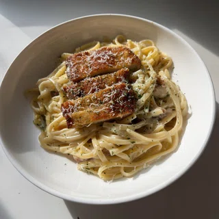 Crispy Chicken Alfredo